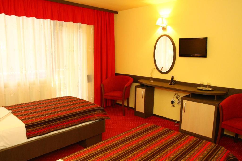 Hotel Dana Amara Bilik gambar