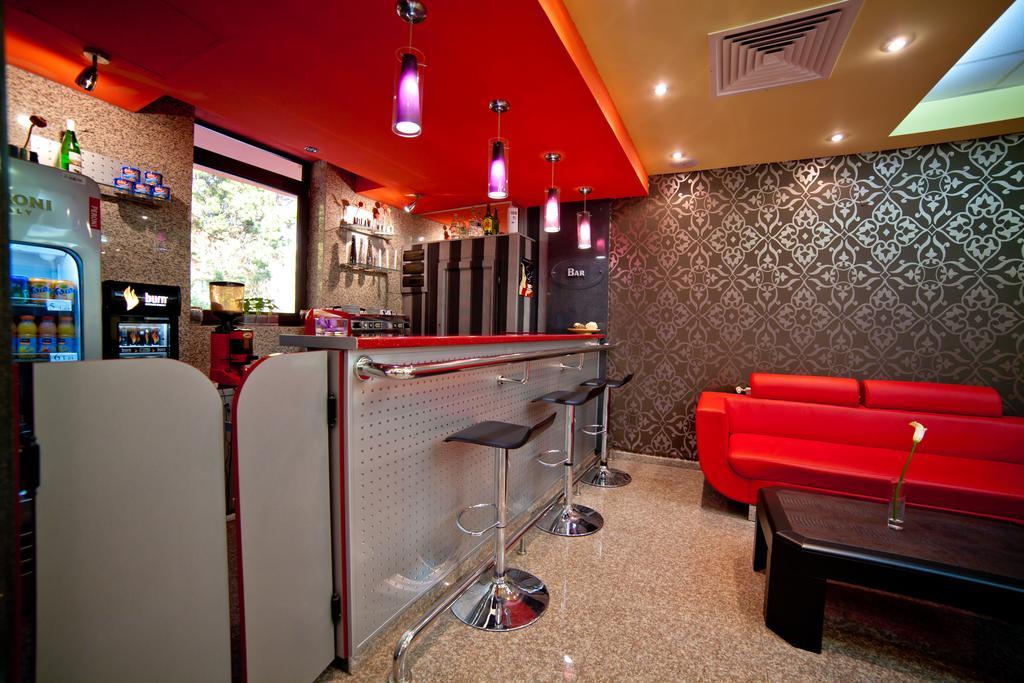 Hotel Dana Amara Luaran gambar