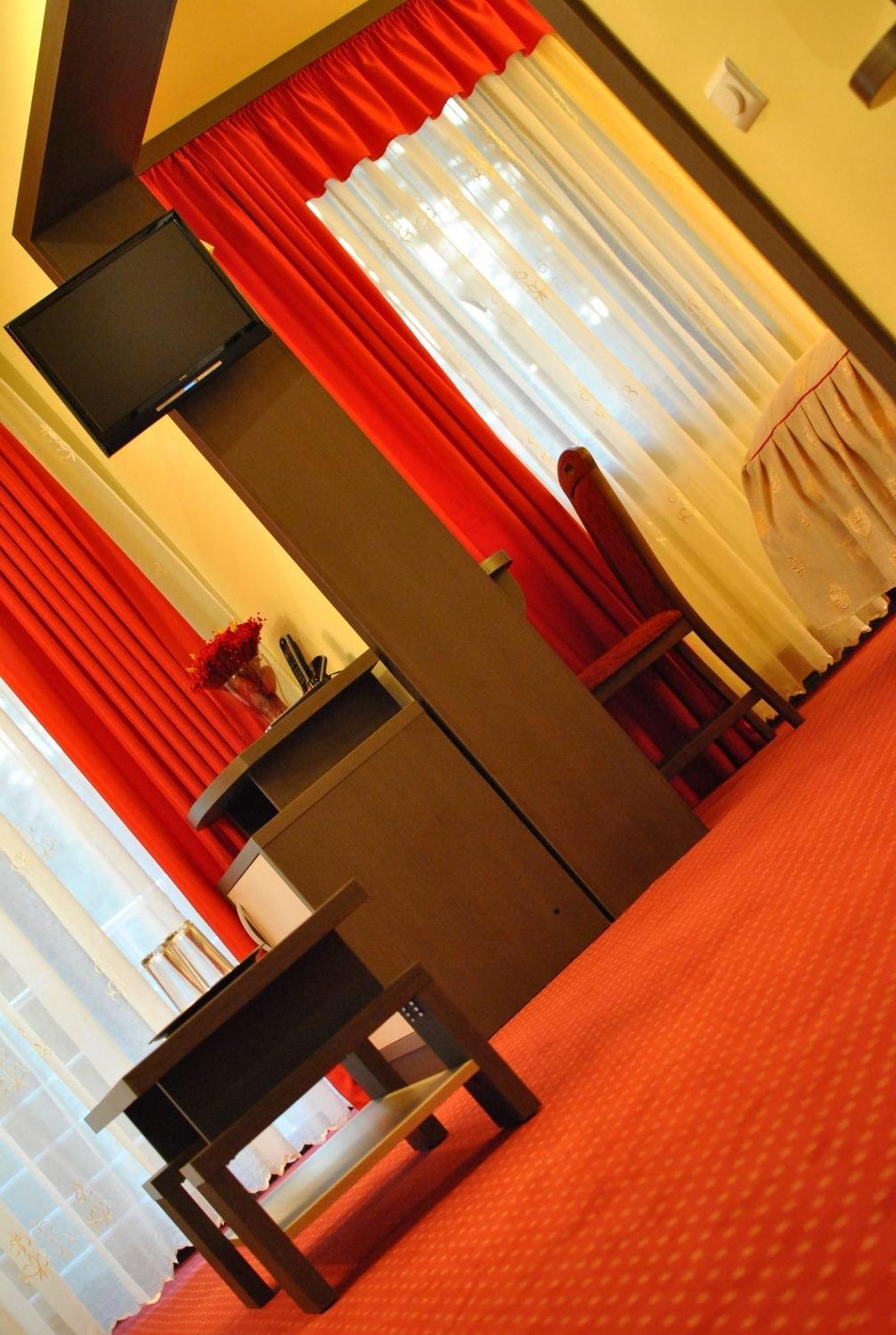Hotel Dana Amara Luaran gambar